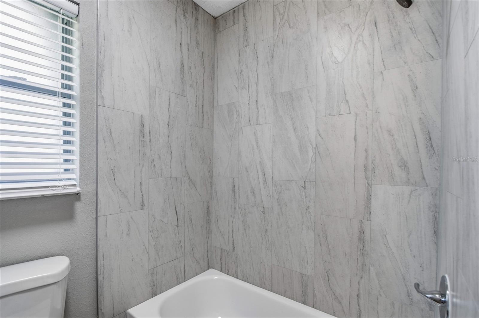 4359 NEPTUNE DR SE — photo 40