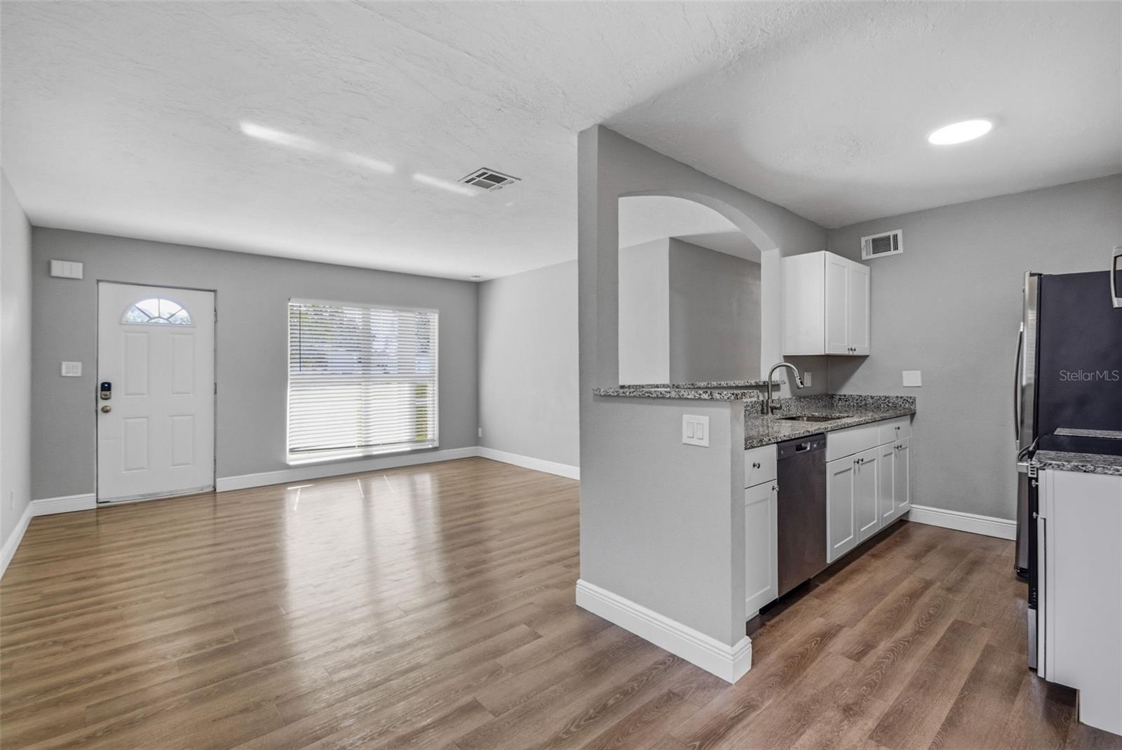 4359 NEPTUNE DR SE — photo 15