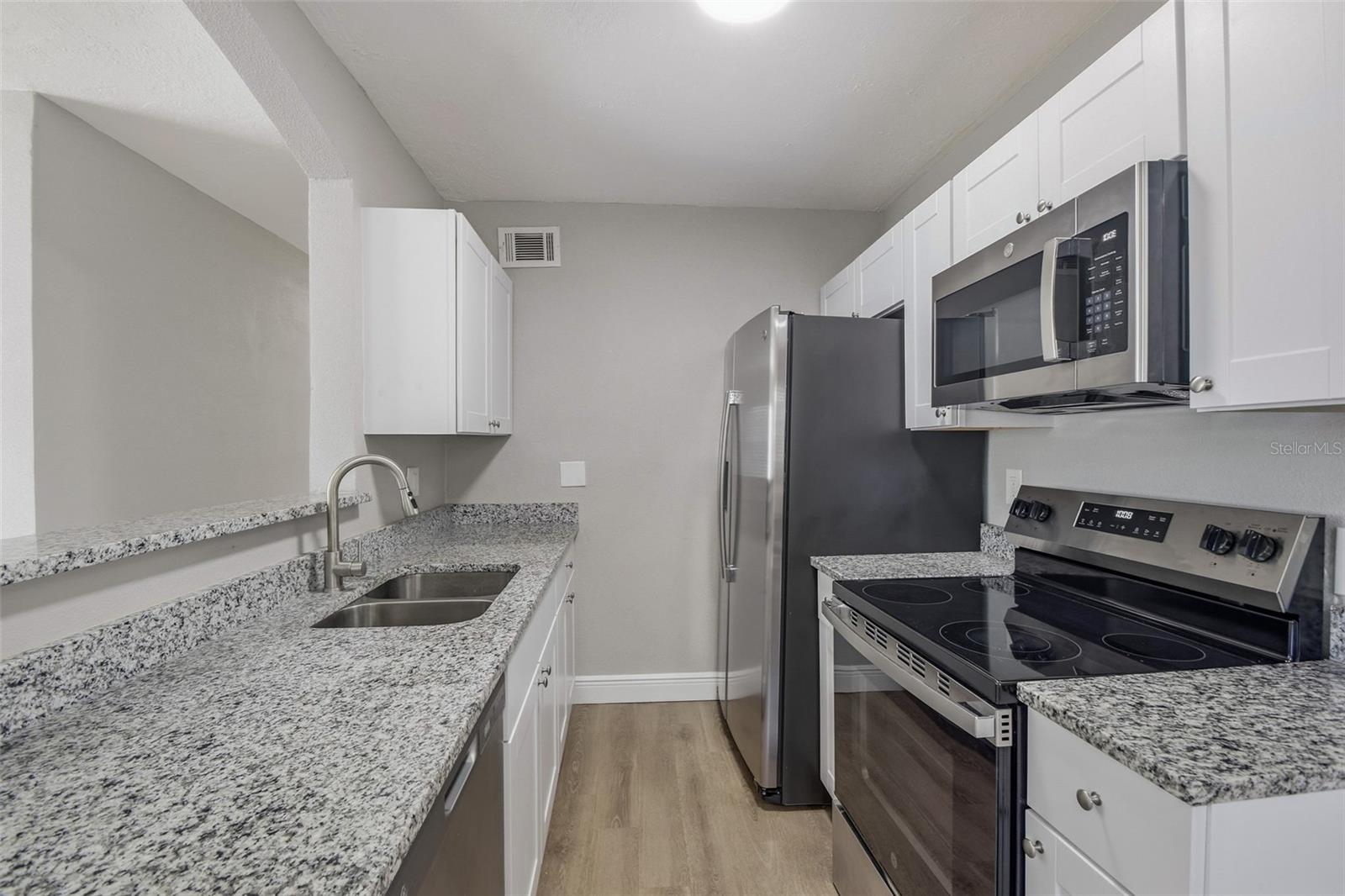 4359 NEPTUNE DR SE — photo 20