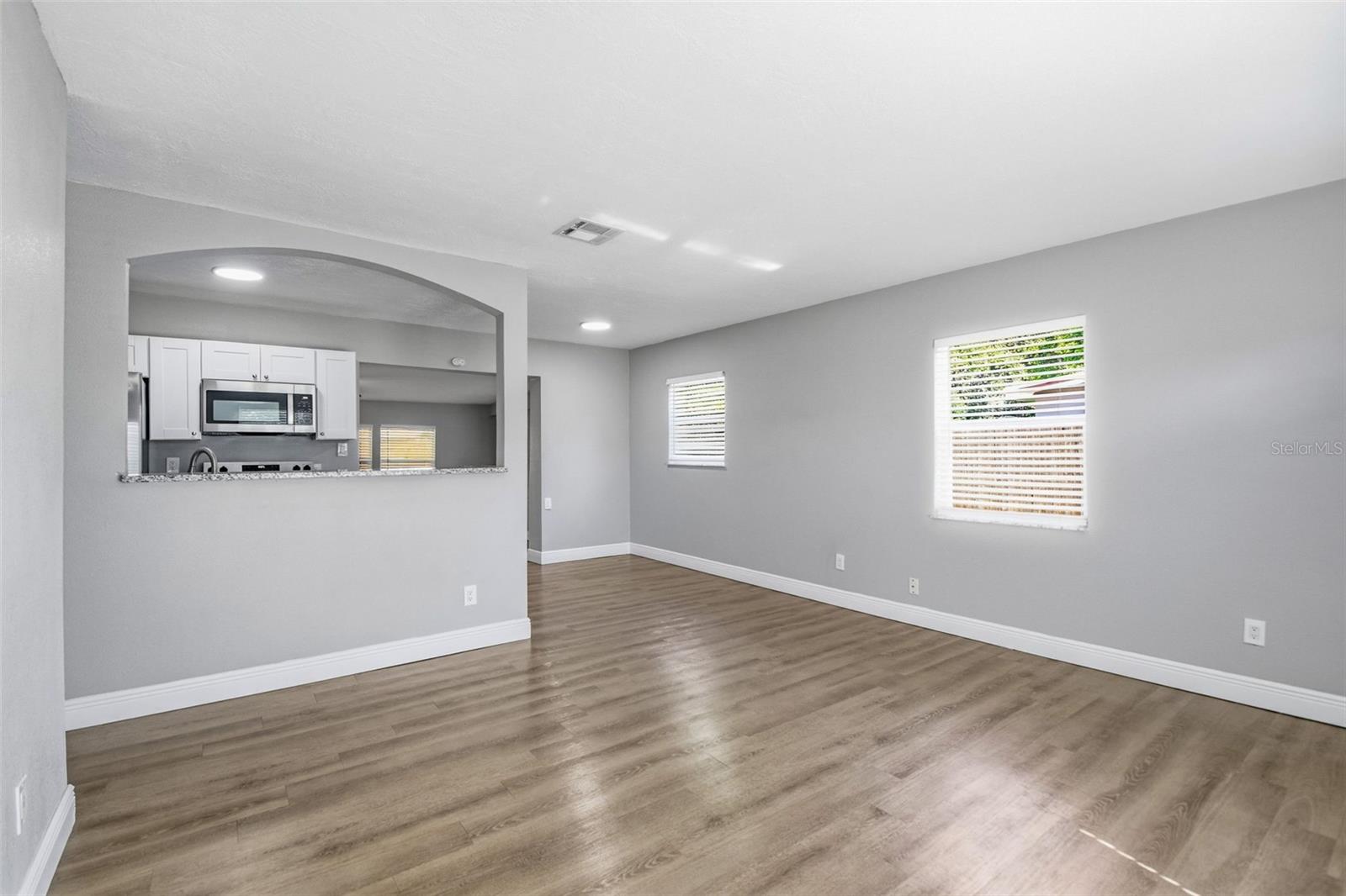 4359 NEPTUNE DR SE — photo 12