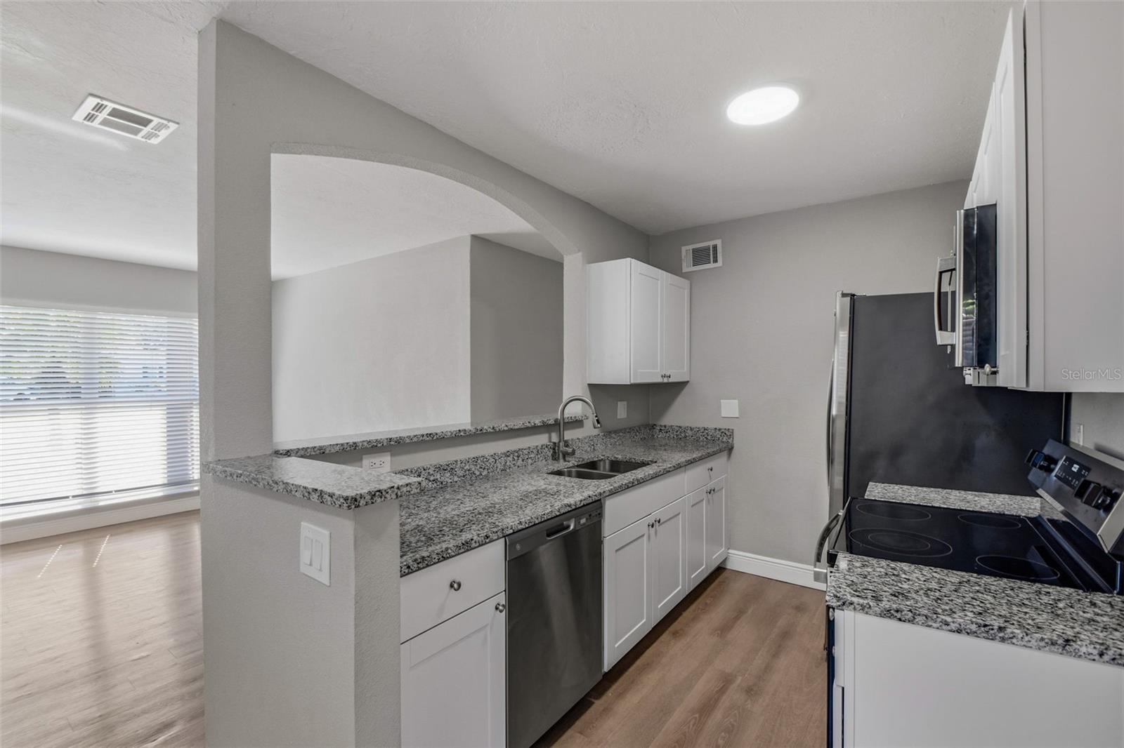 4359 NEPTUNE DR SE — photo 18