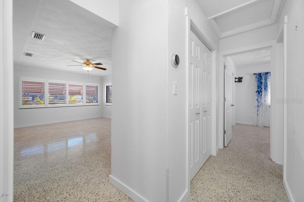1472 DURLING DR S — photo 34