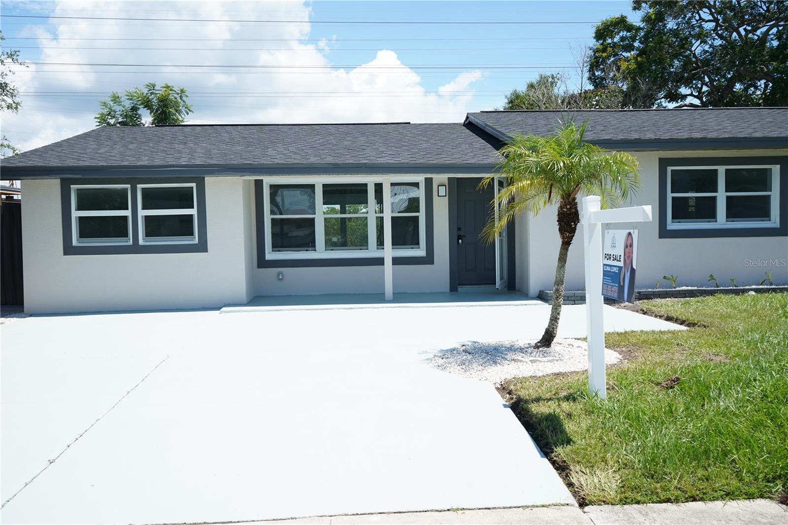 311 COUNTRY CLUB DR — photo 2