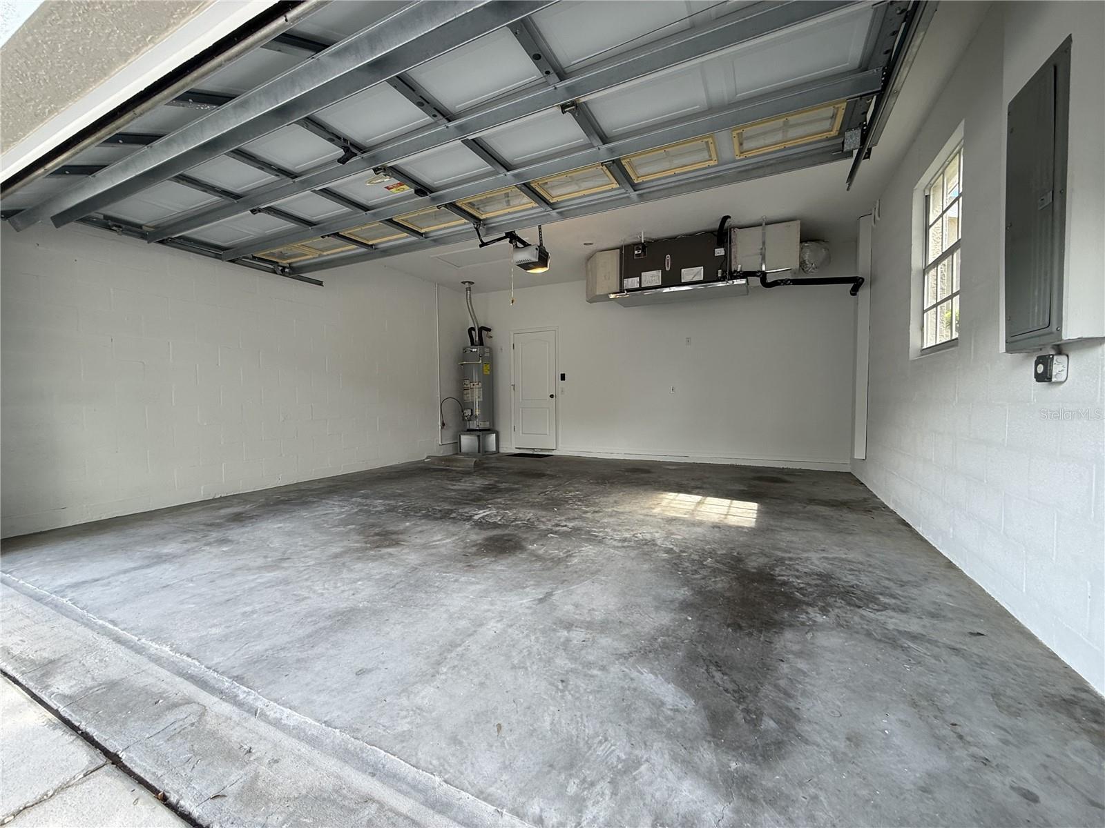 9003 SPRING GARDEN WAY — photo 34