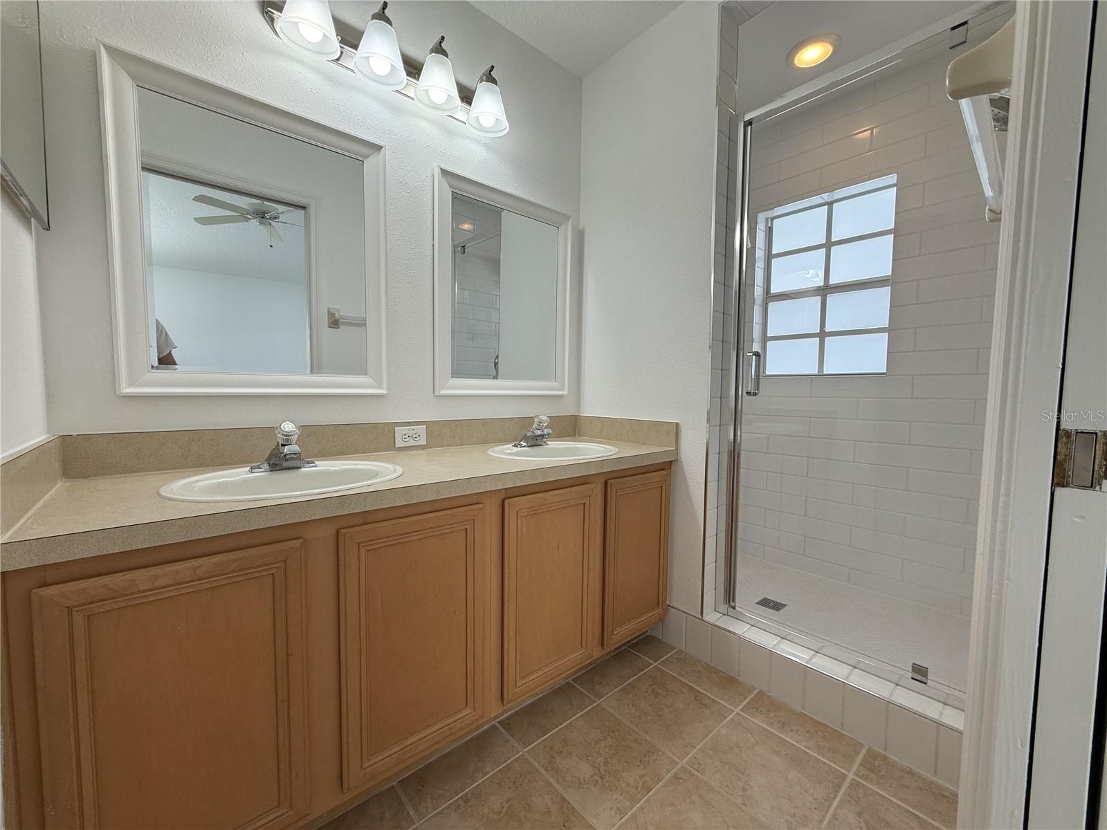 9003 SPRING GARDEN WAY — photo 20