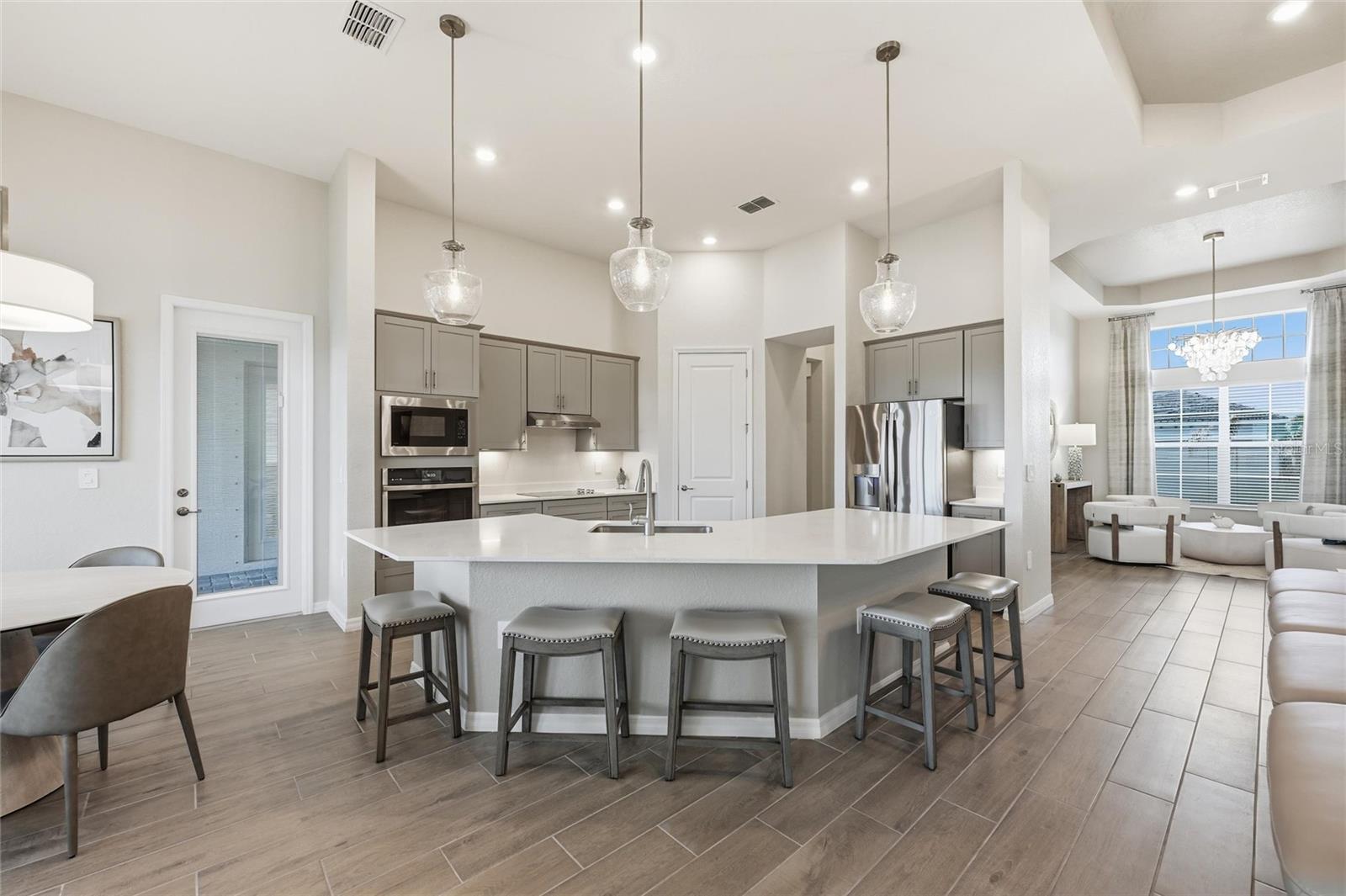 17235 ALBATROSS RD — photo 21