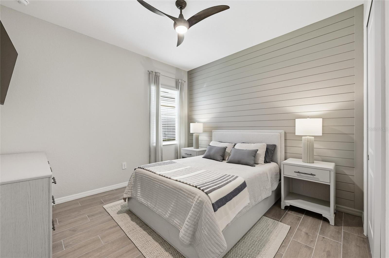 17235 ALBATROSS RD — photo 41