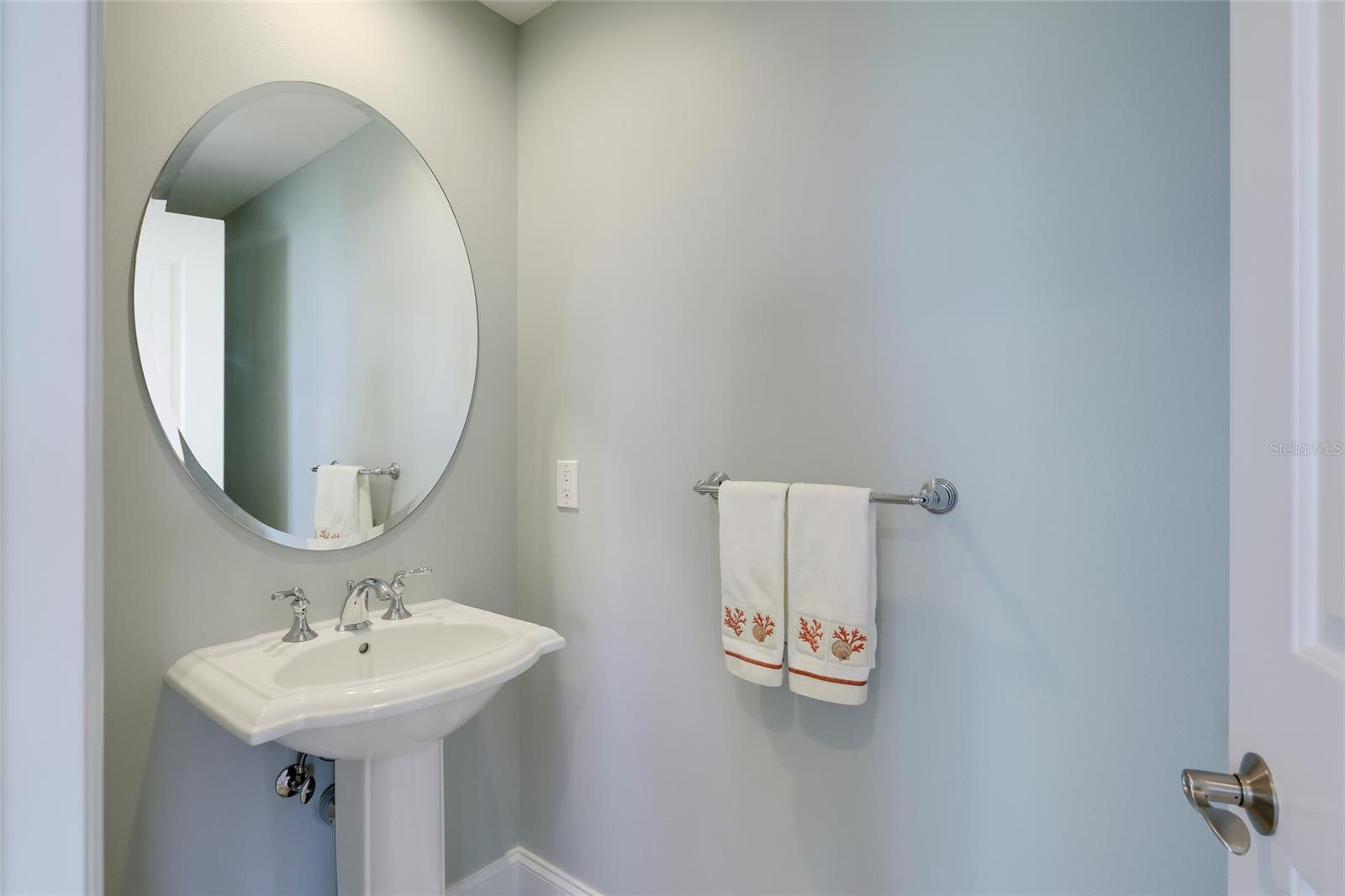 1640 SUMMERHOUSE LN #40 — photo 24