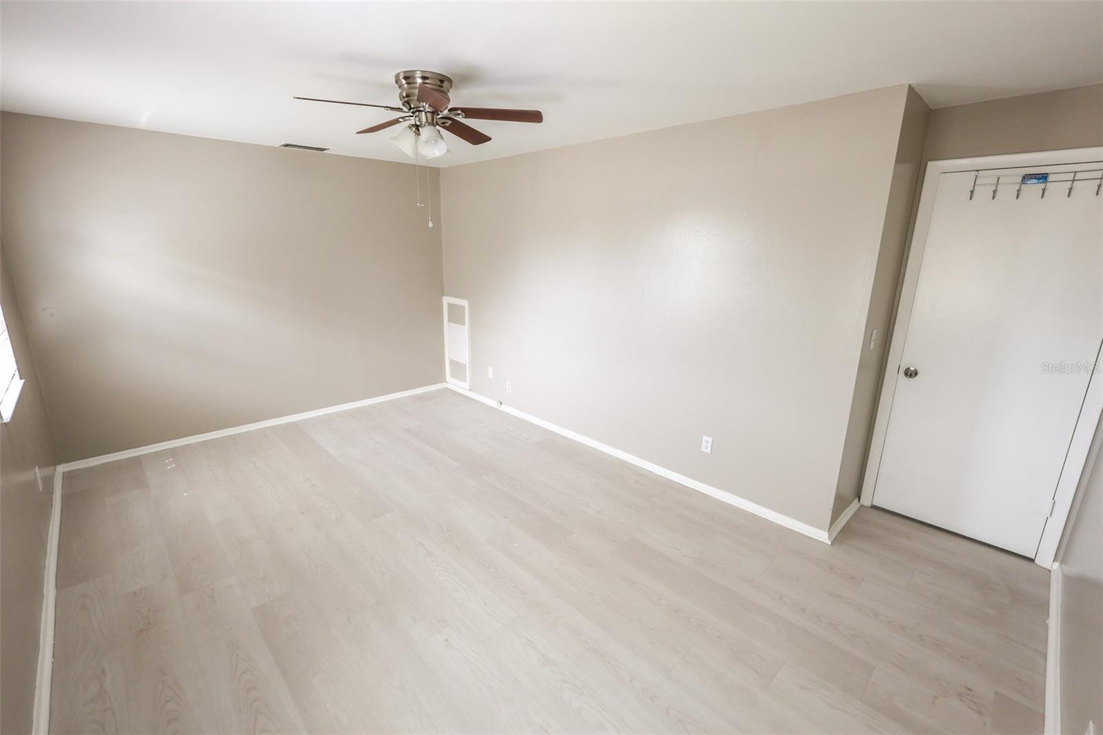 1423 MAPLE ST SW — photo 18