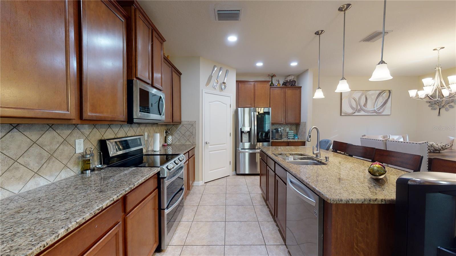 12104 LEGACY BRIGHT ST — photo 26