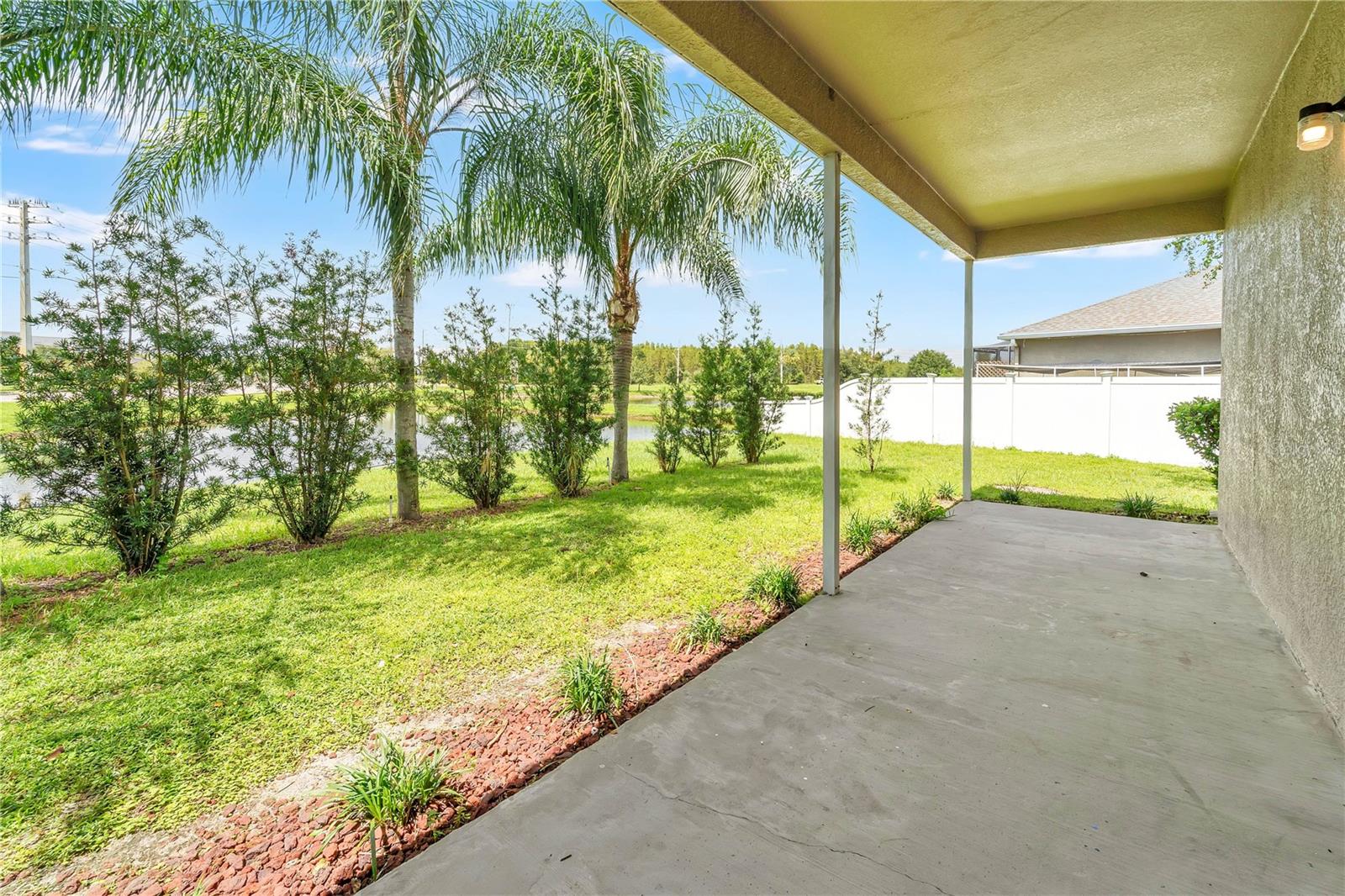 3247 CHESSINGTON DR — photo 32