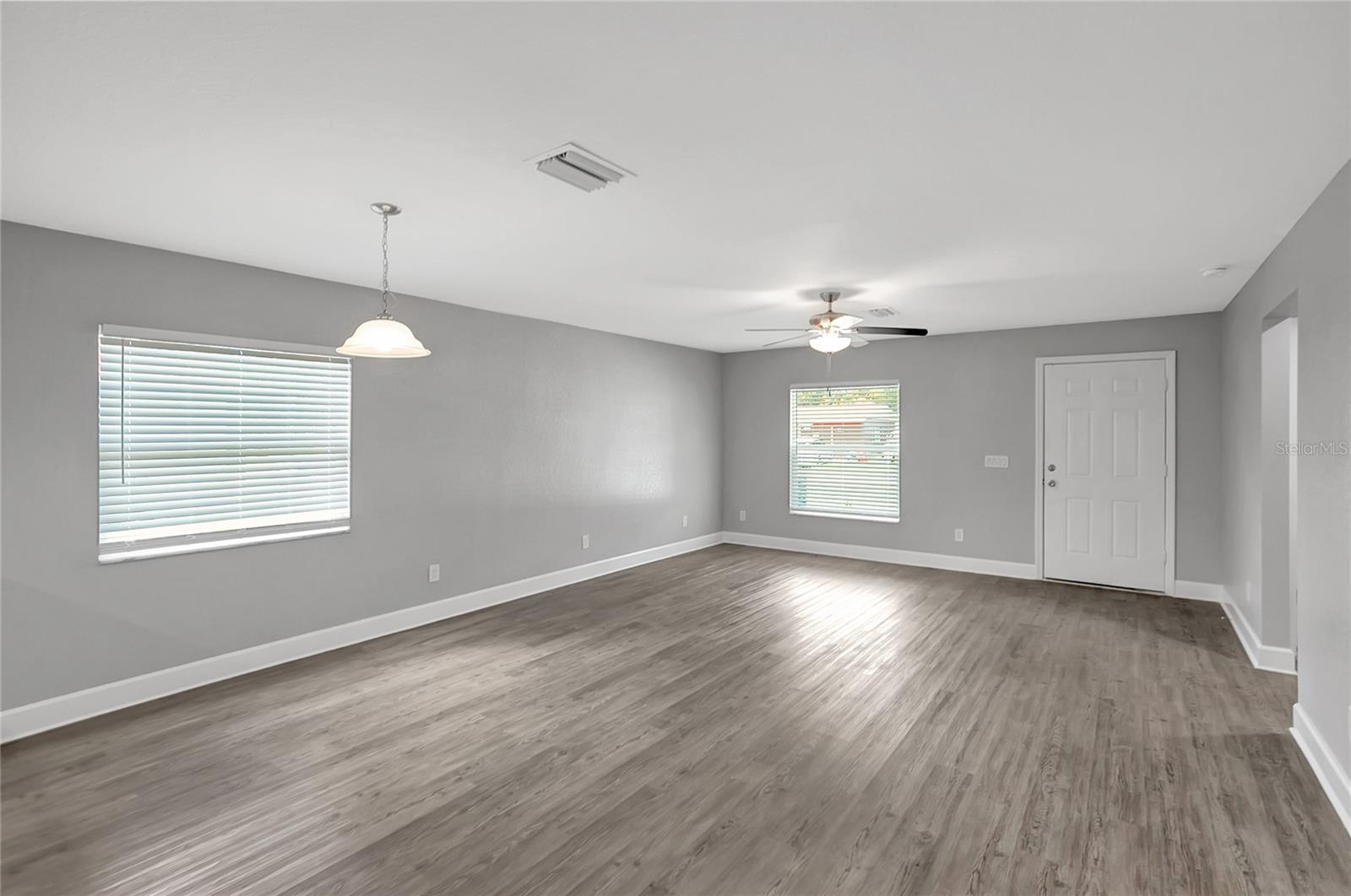 1209 E OHIO ST — photo 10