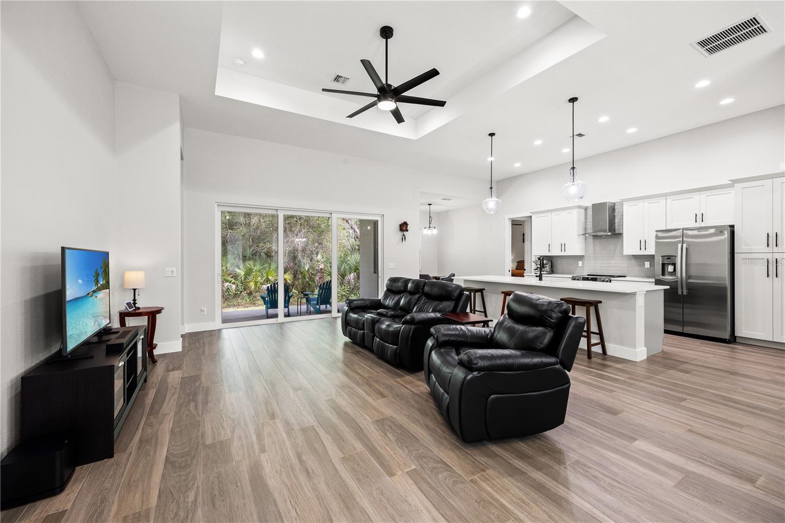 400 S MOON DR — photo 14