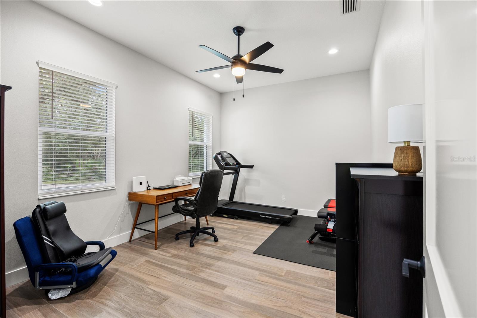 400 S MOON DR — photo 30