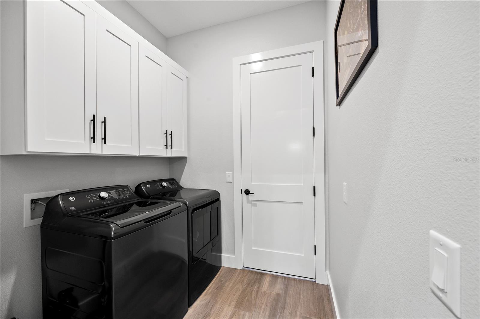 400 S MOON DR — photo 16
