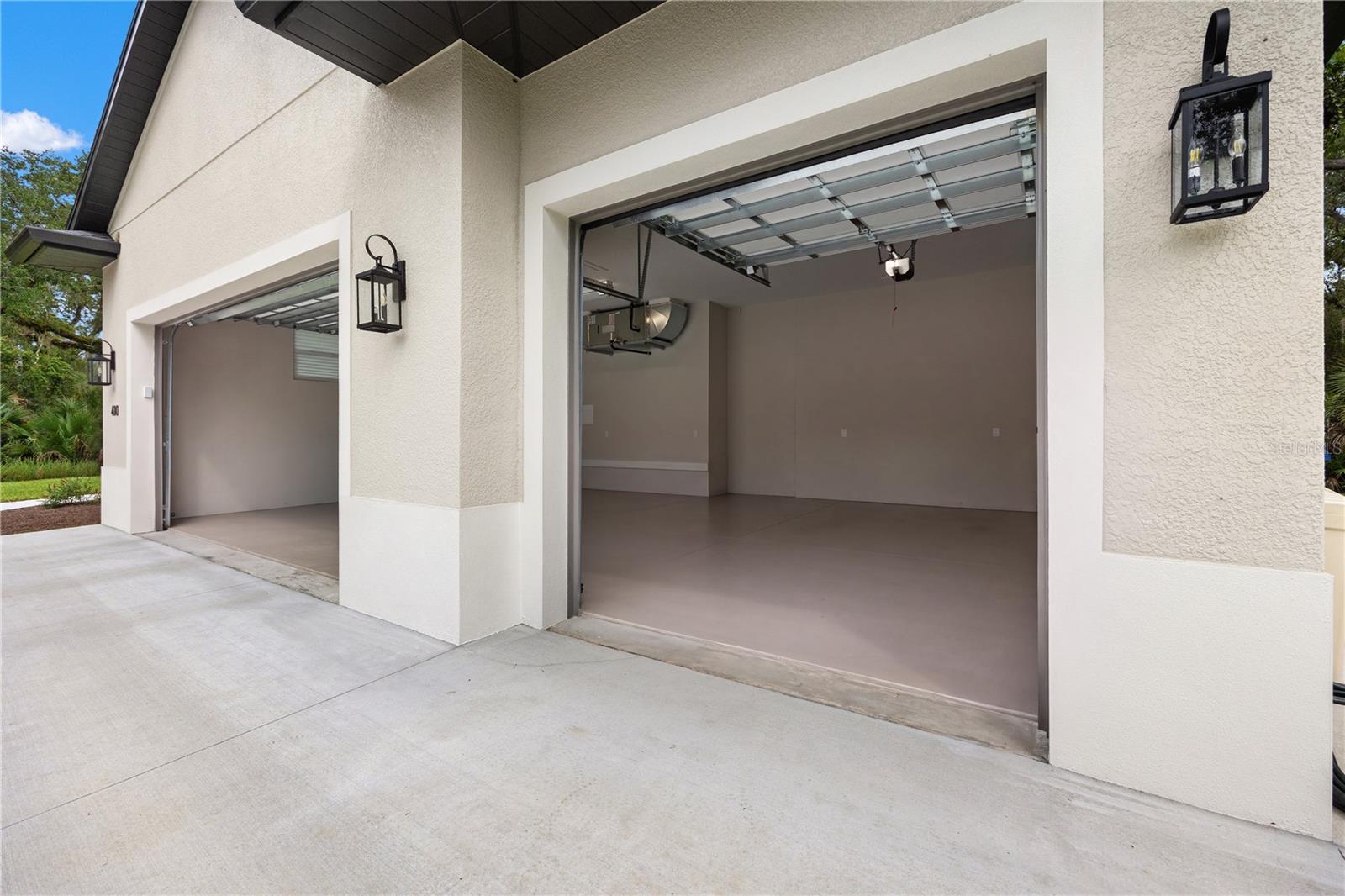 400 S MOON DR — photo 8