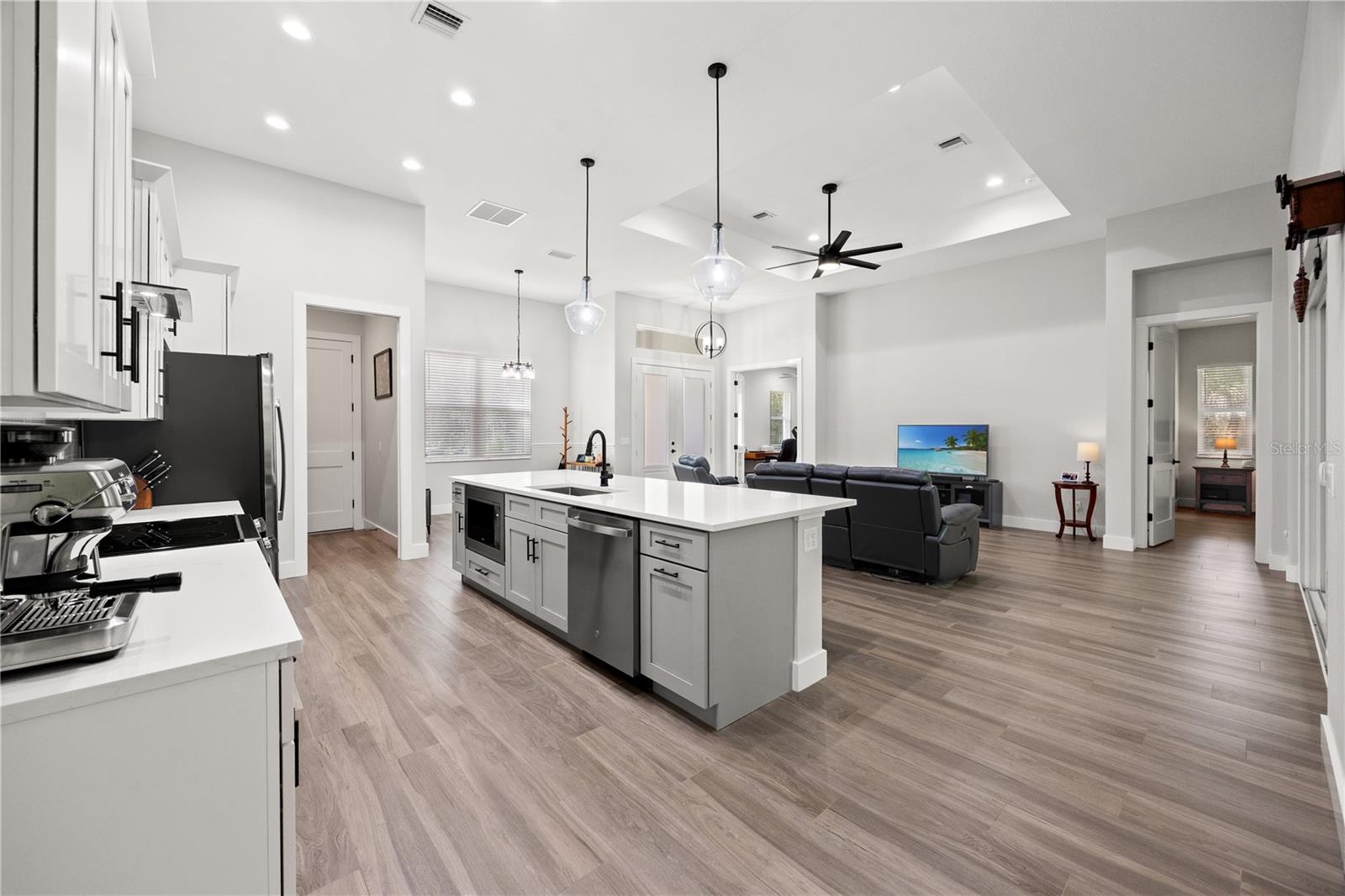 400 S MOON DR — photo 11