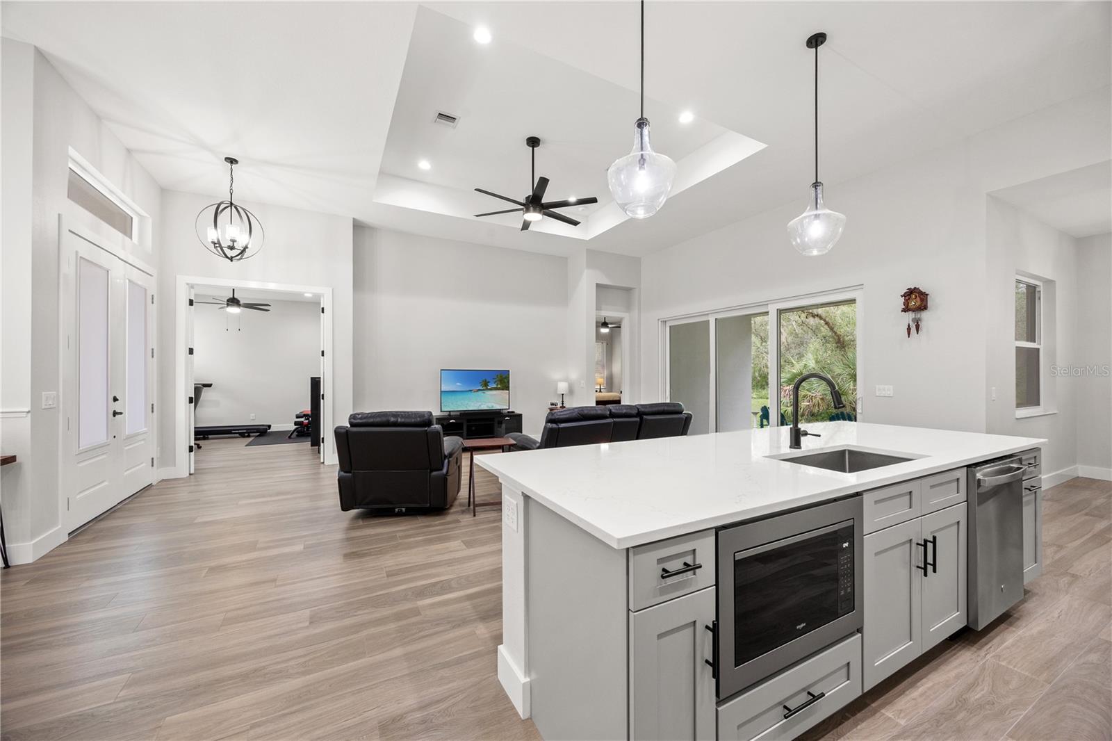400 S MOON DR — photo 15
