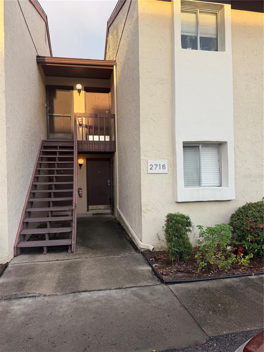 2716 HIDDEN LAKE BLVD #C — photo 2