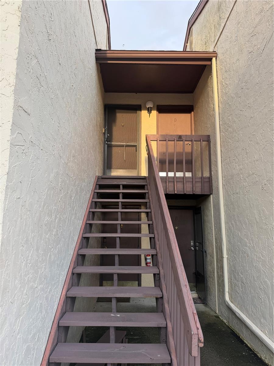 2716 HIDDEN LAKE BLVD #C — photo 3