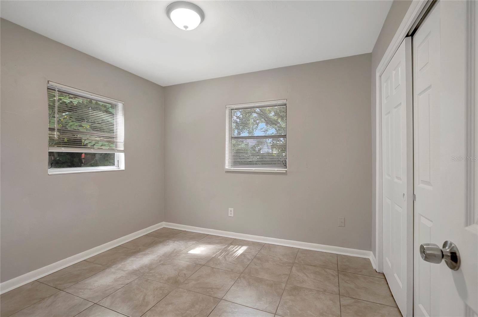 1212 E 33RD AVE — photo 16