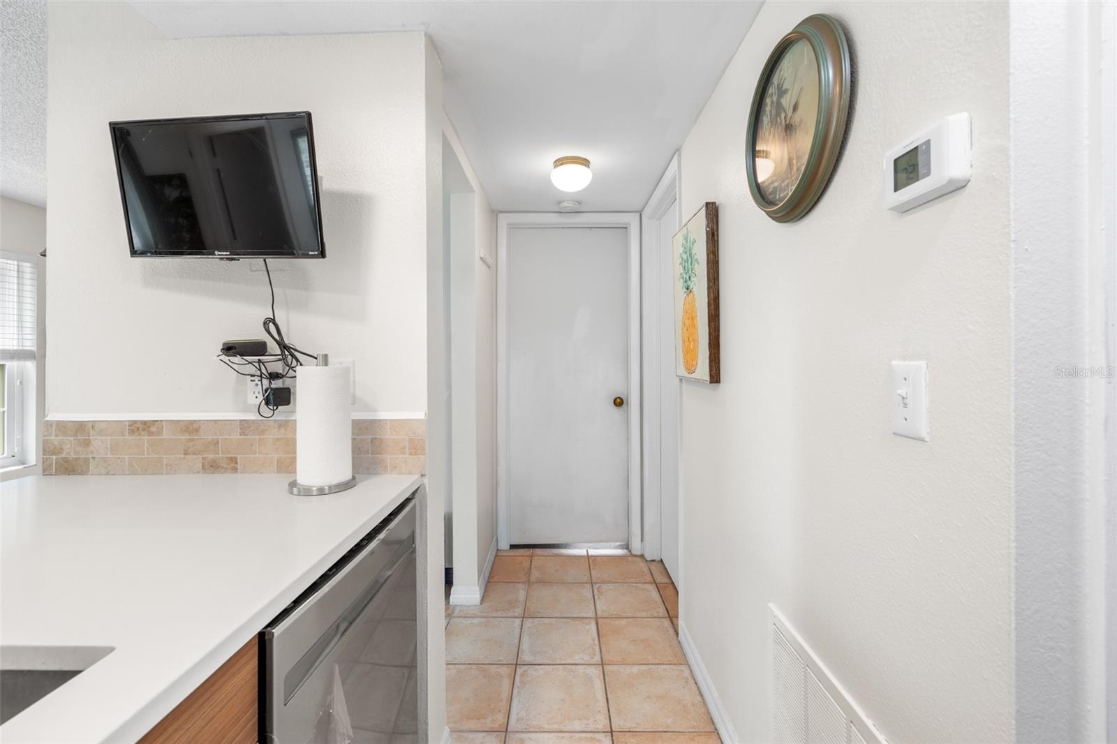 3016 BONAVENTURE CIR #104 — photo 25