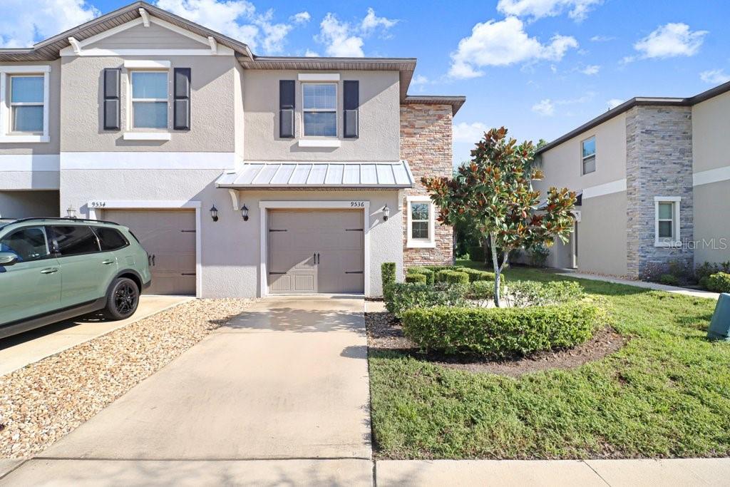 9536 PEMBROOKE PINES DR — photo 11