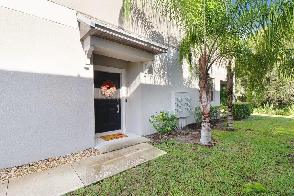 9536 PEMBROOKE PINES DR — photo 12