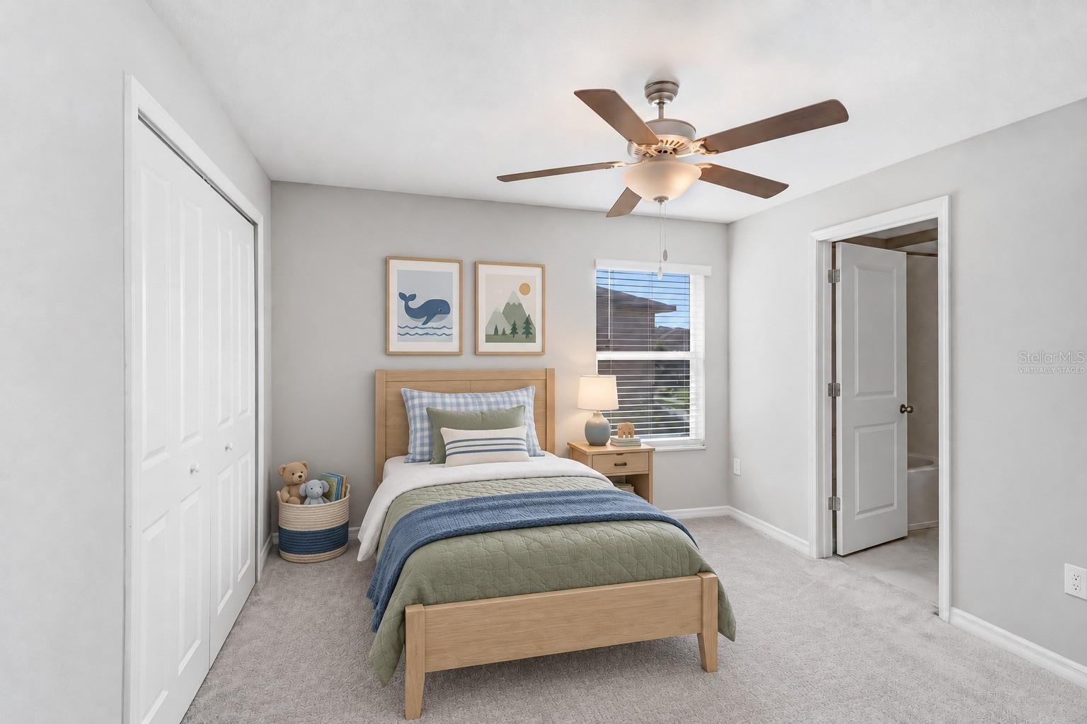 9536 PEMBROOKE PINES DR — photo 36