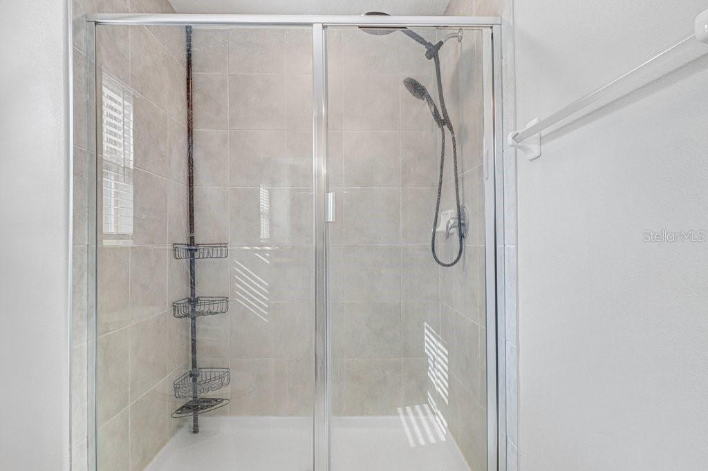 9536 PEMBROOKE PINES DR — photo 29