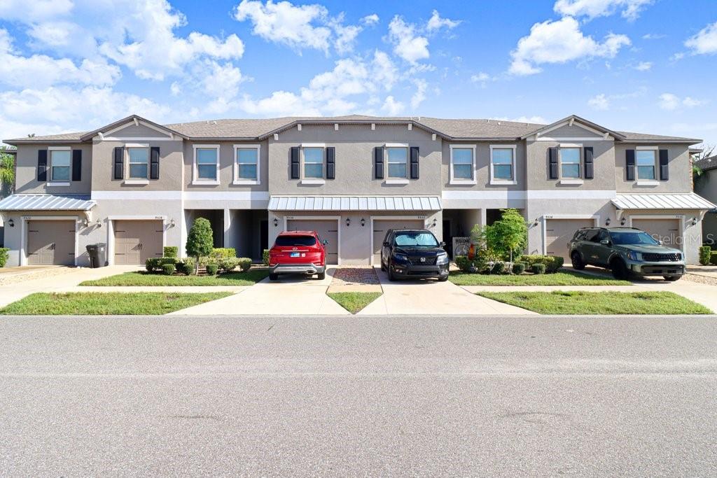 9536 PEMBROOKE PINES DR — photo 9