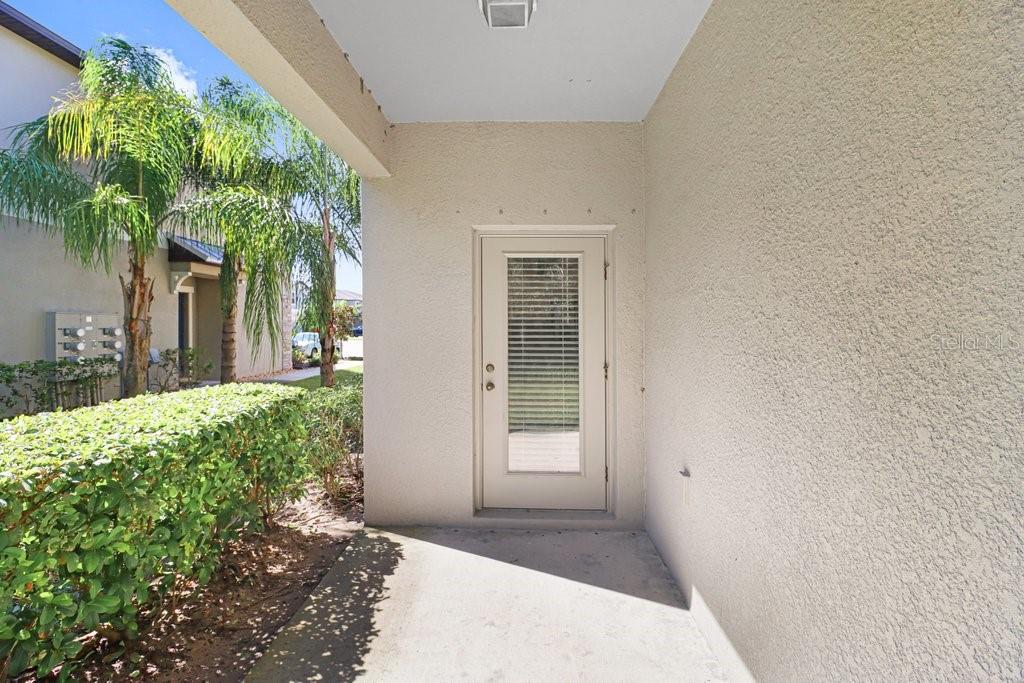 9536 PEMBROOKE PINES DR — photo 43