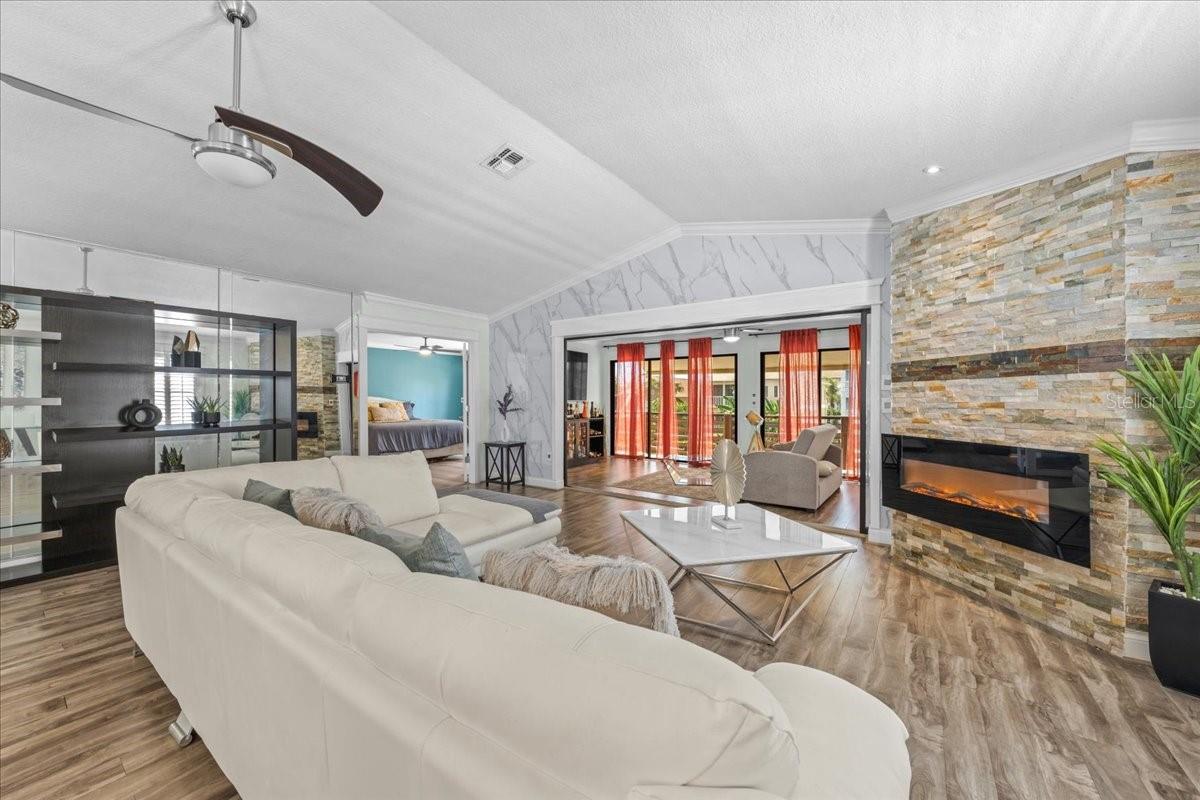 6009 BAYWAY CT — photo 8