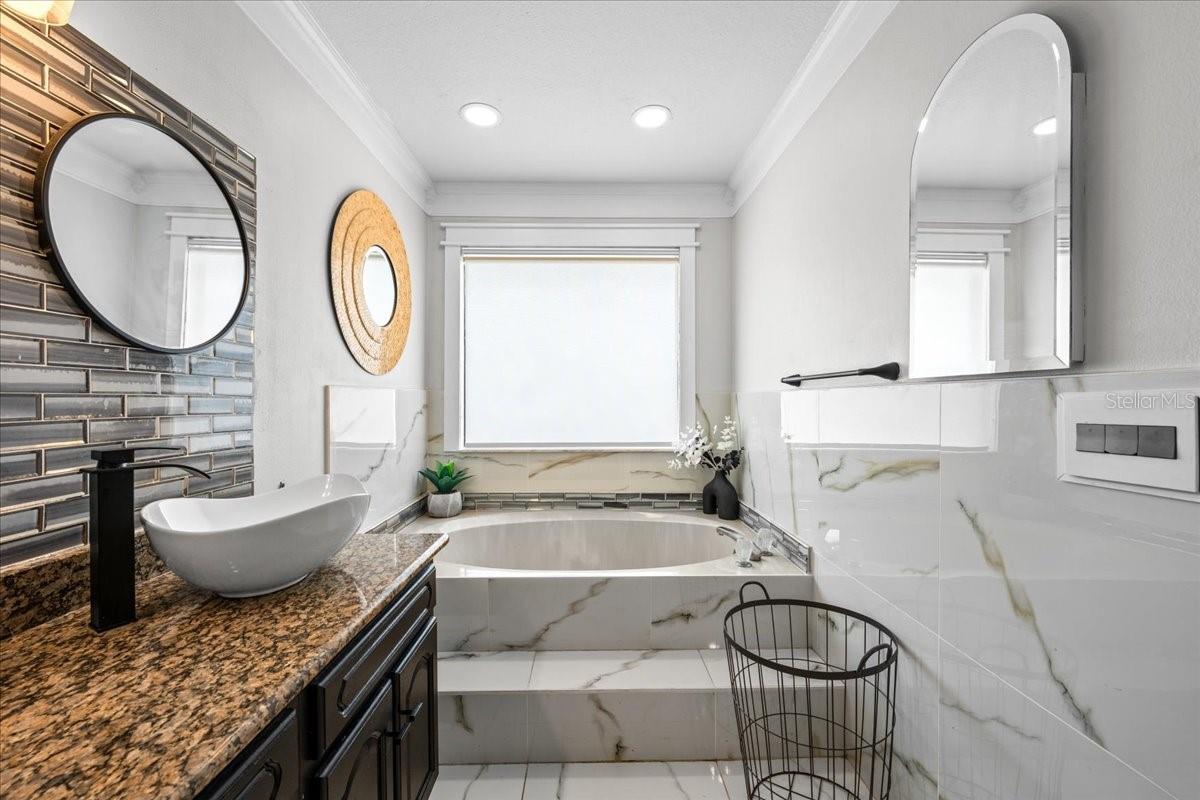 6009 BAYWAY CT — photo 42