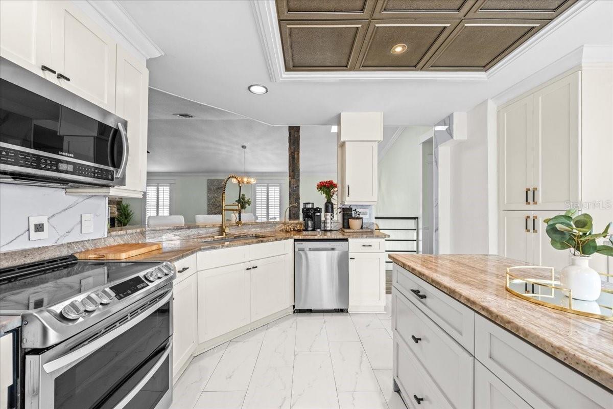 6009 BAYWAY CT — photo 18