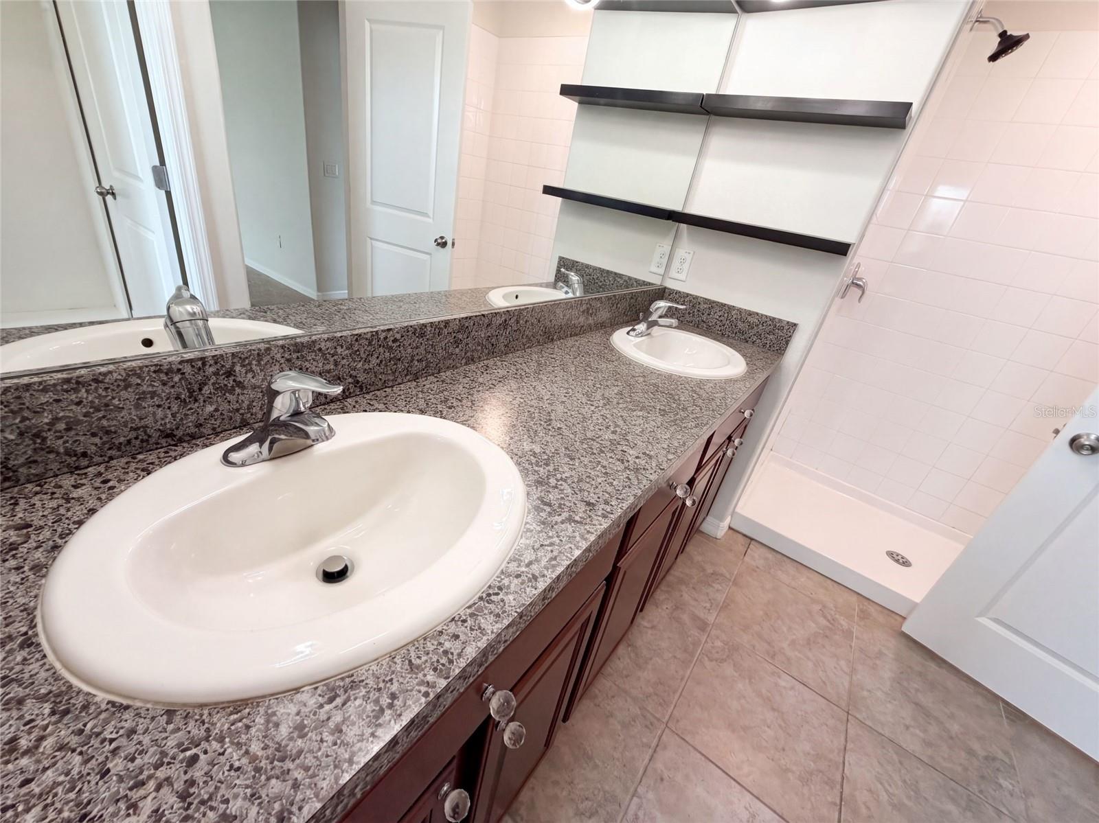 10448 CARLOWAY HILLS DR — photo 36