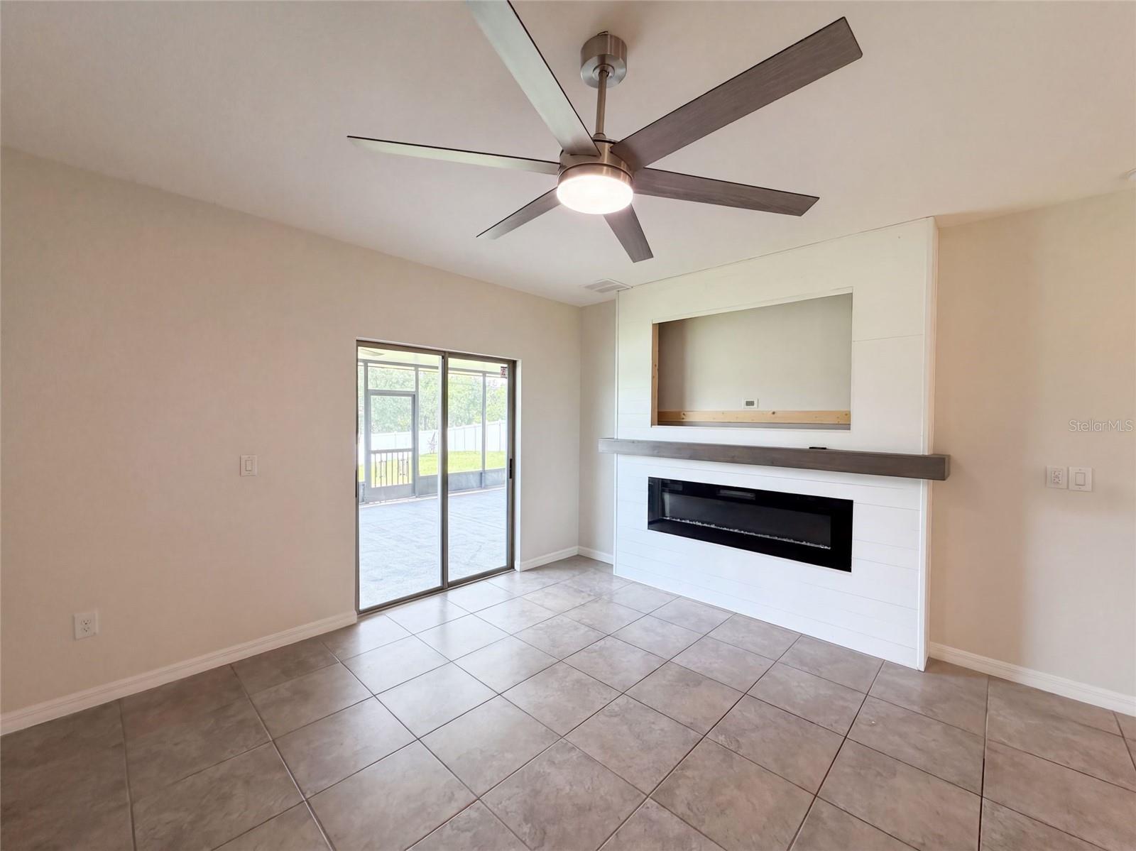 10448 CARLOWAY HILLS DR — photo 11