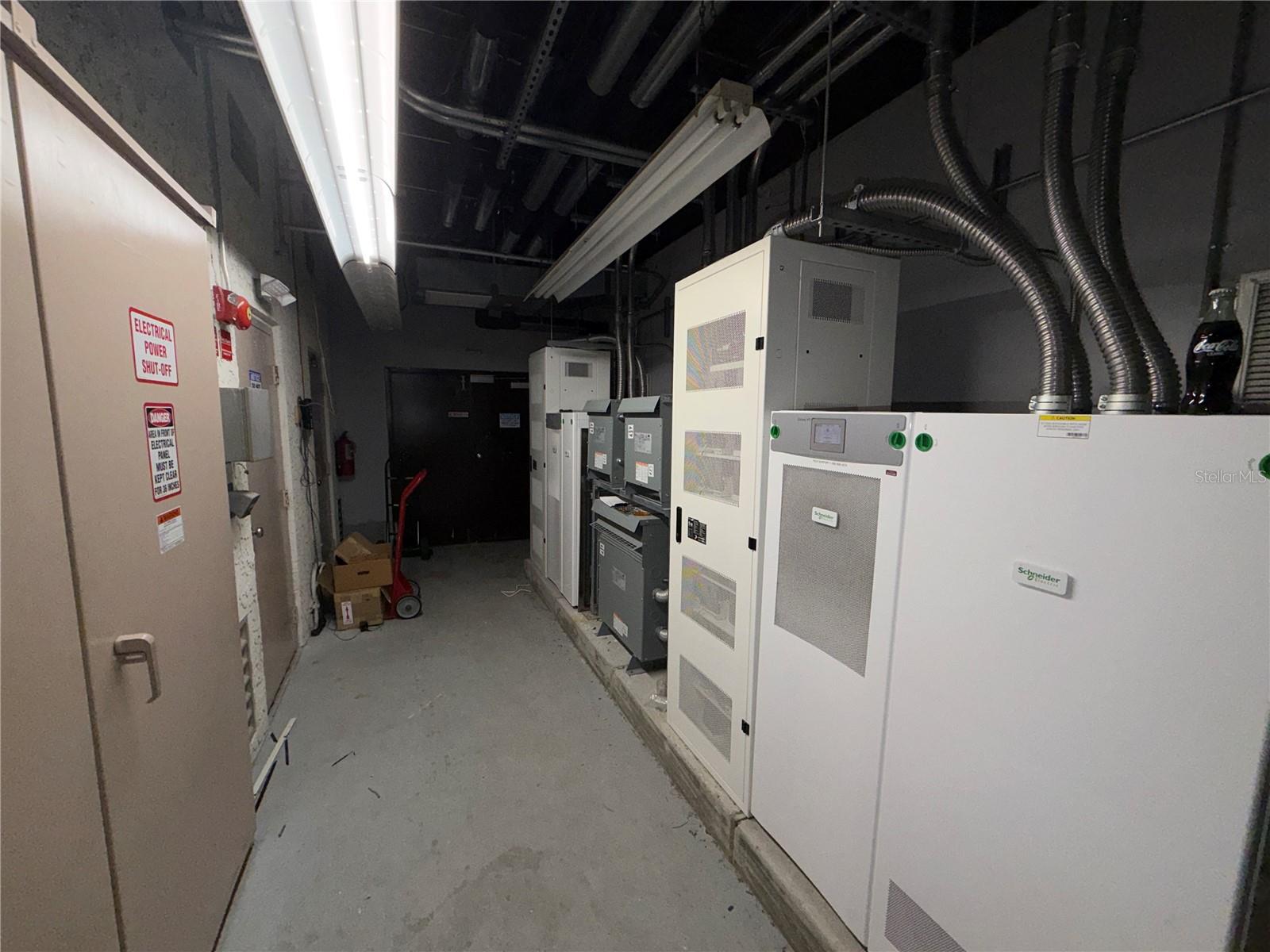 365 105TH TER NE — photo 20