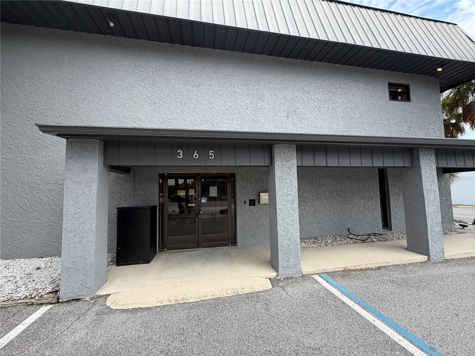 365 105TH TER NE — photo 6