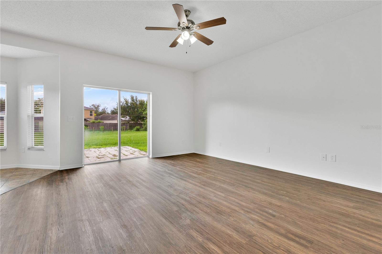 12613 LONGCREST DR — photo 10