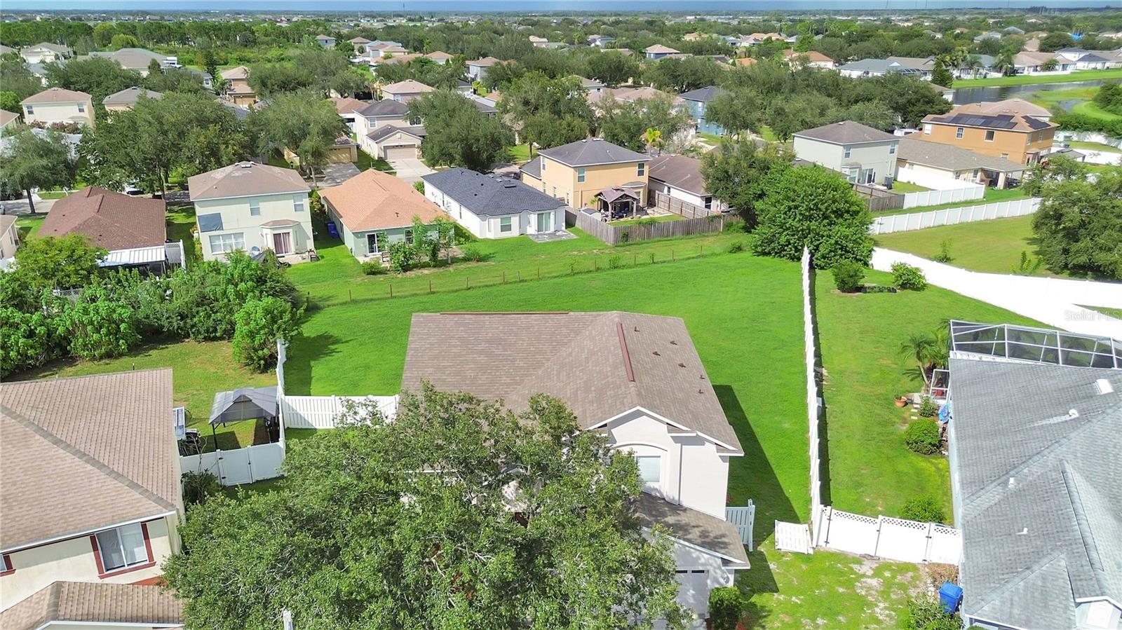 12613 LONGCREST DR — photo 33