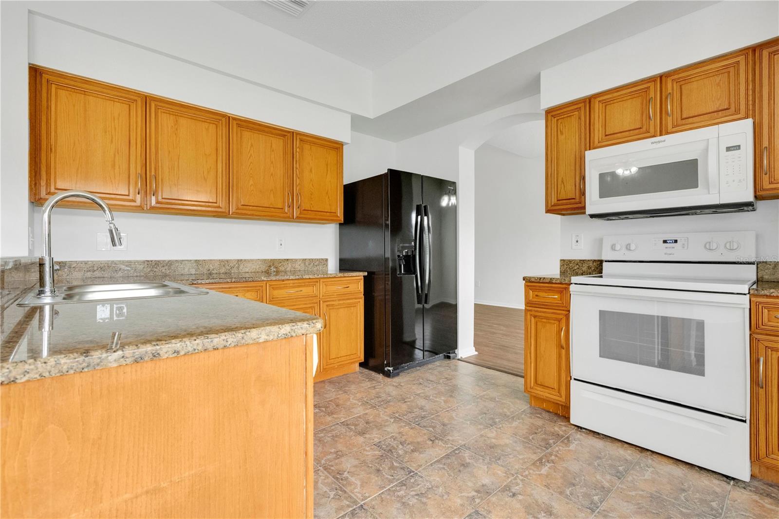 12613 LONGCREST DR — photo 8