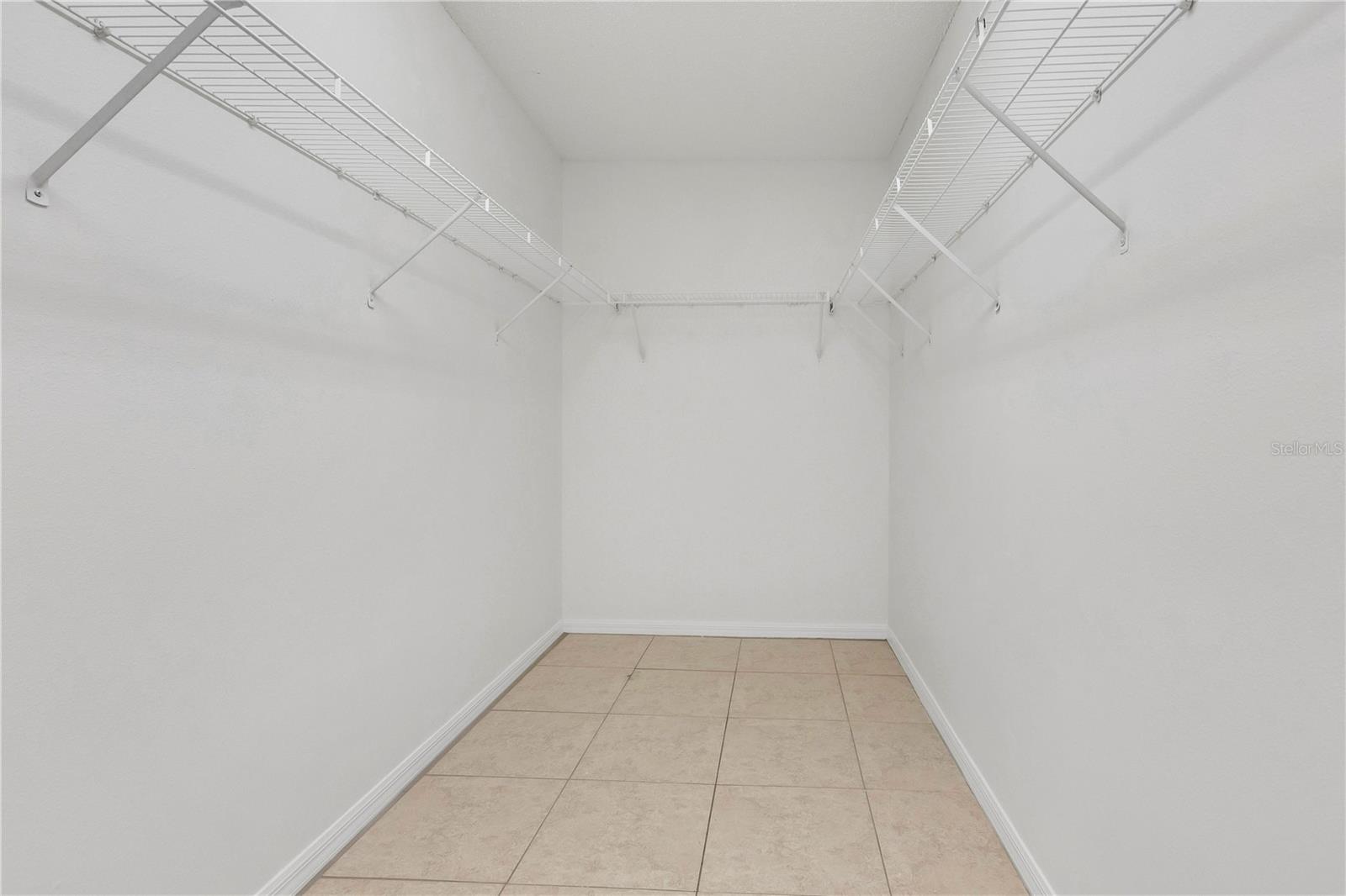 12613 LONGCREST DR — photo 17