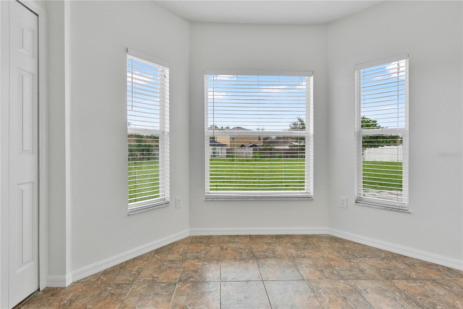 12613 LONGCREST DR — photo 7