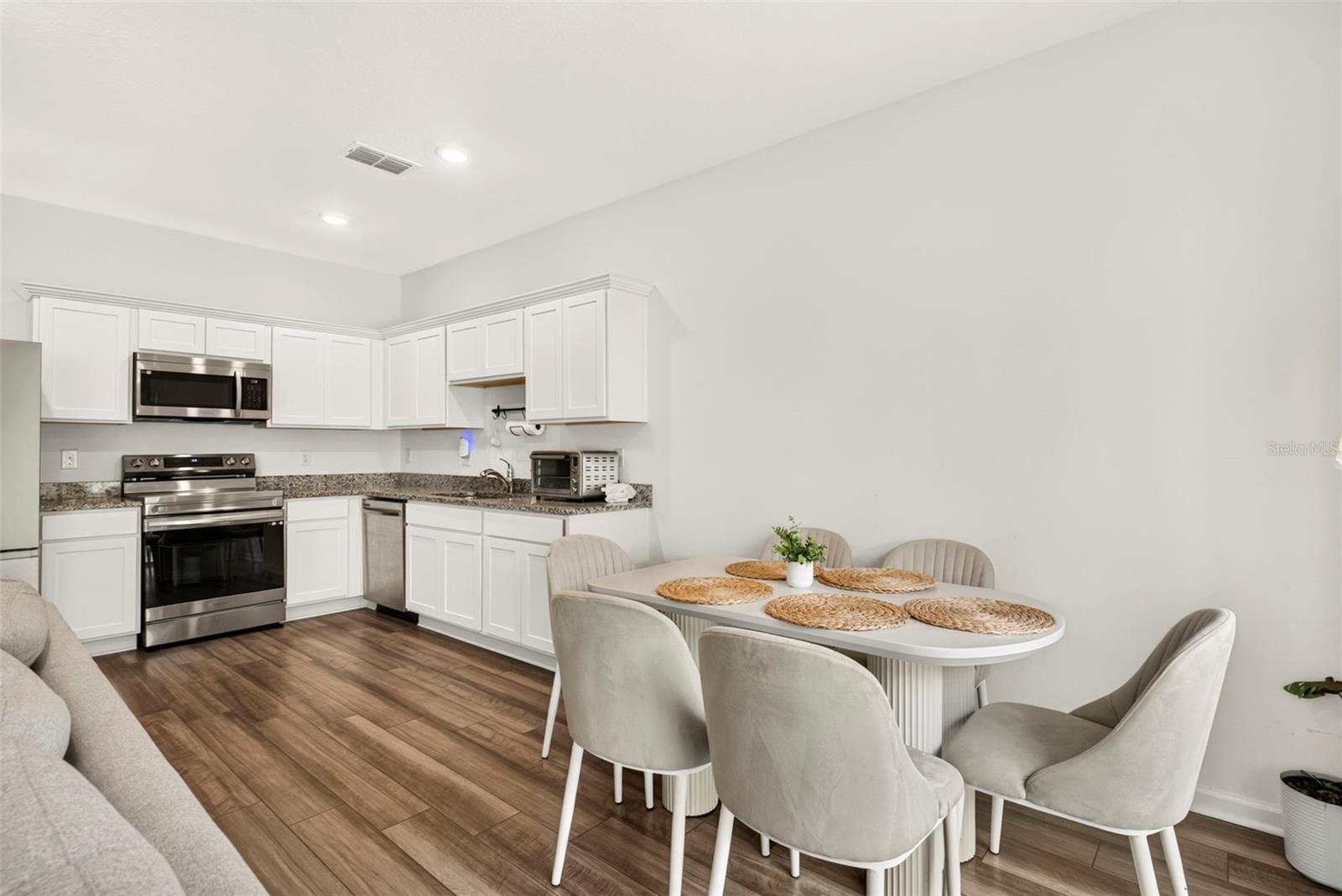 6264 BUCKET CT — photo 14
