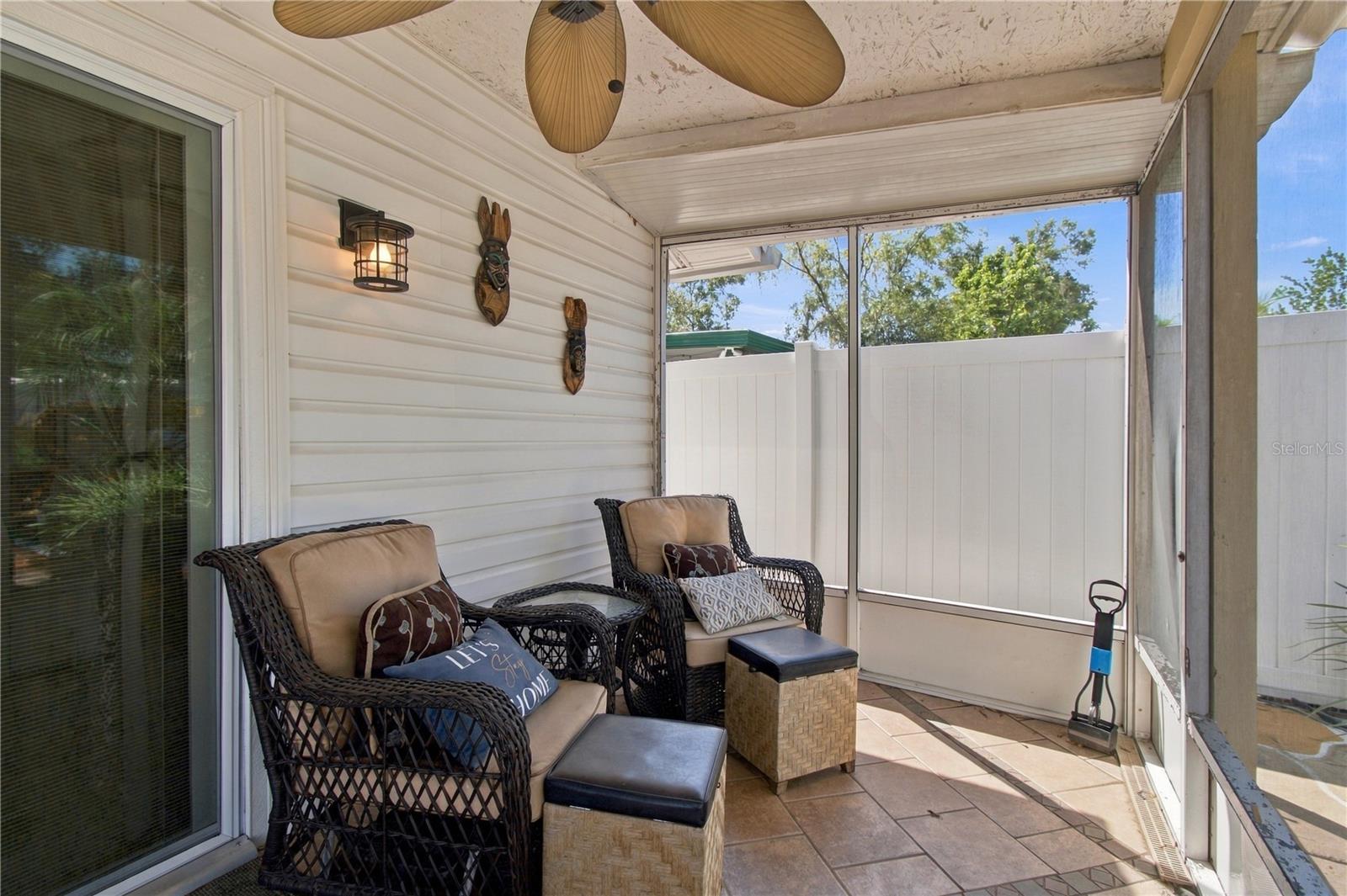 16012 SADDLESTRING DR — photo 42