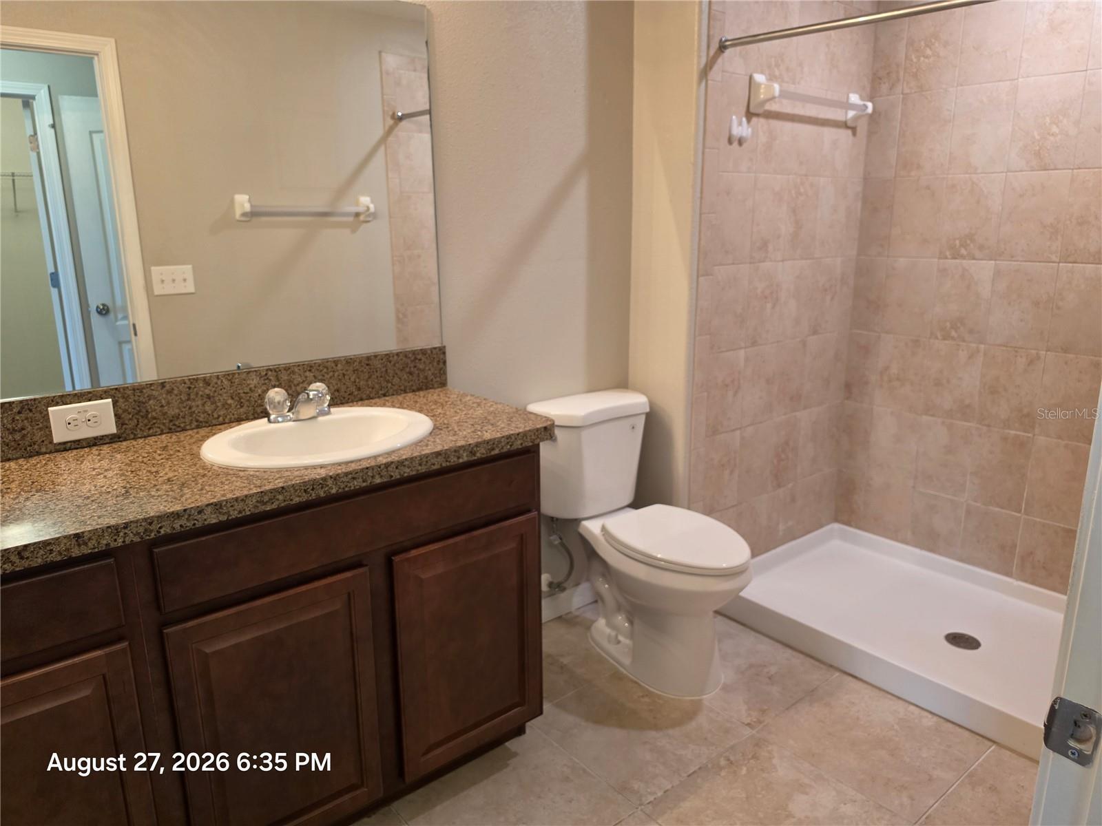 2110 GOLDEN FALCON DR — photo 40