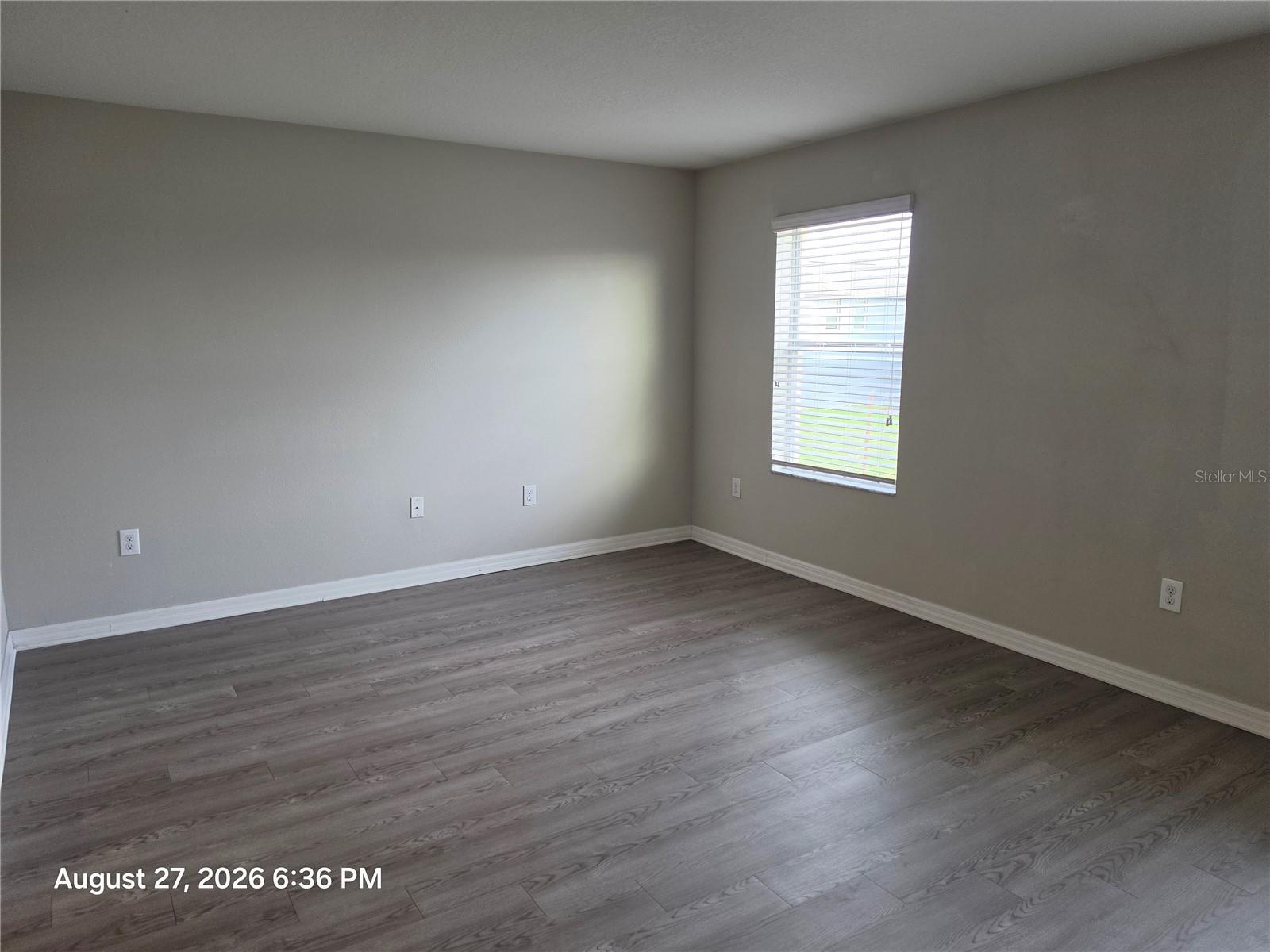 2110 GOLDEN FALCON DR — photo 33