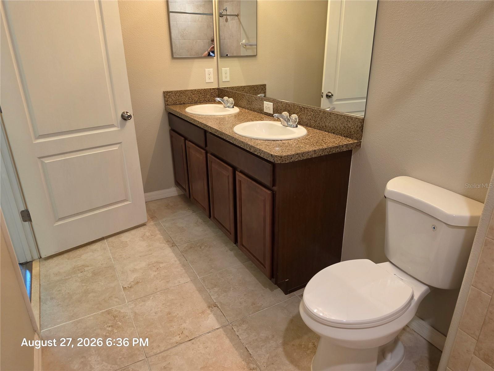 2110 GOLDEN FALCON DR — photo 41