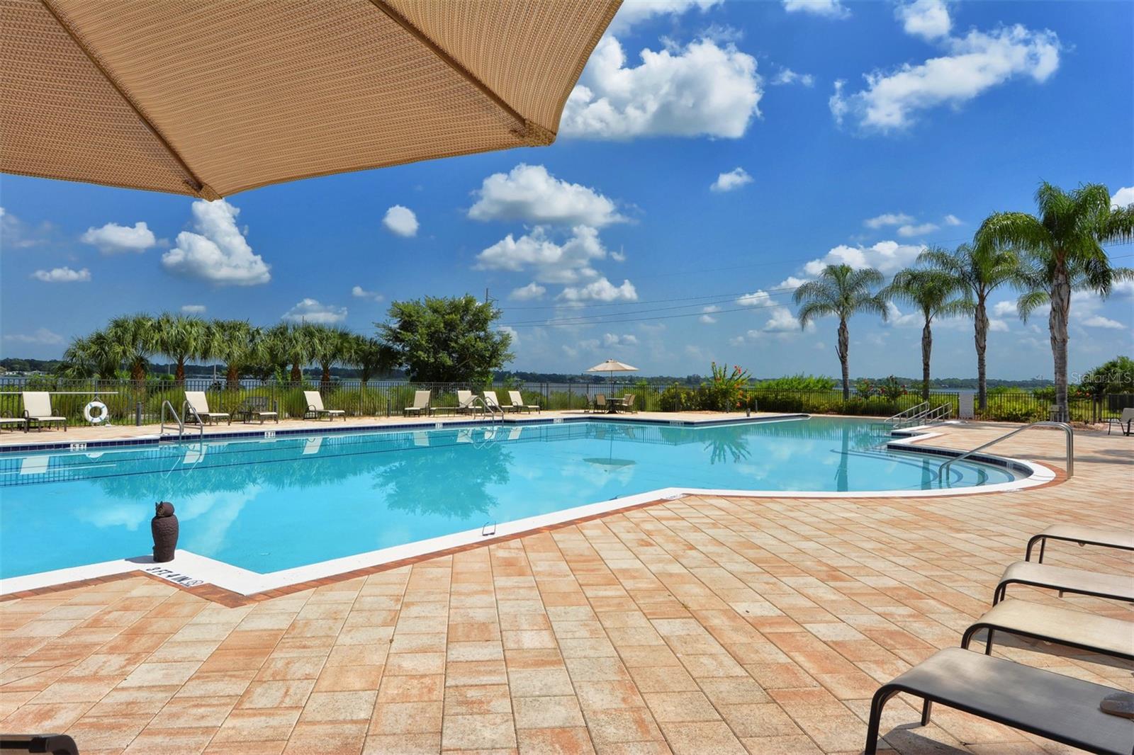 1014 OVERLOOK CT — photo 78